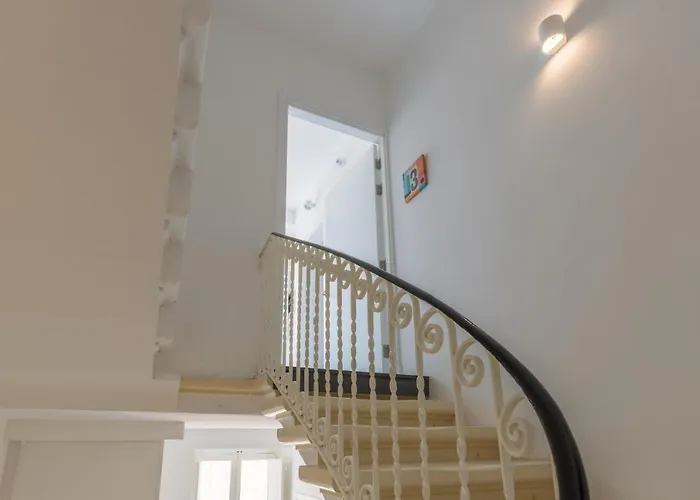 Historical * Valletta